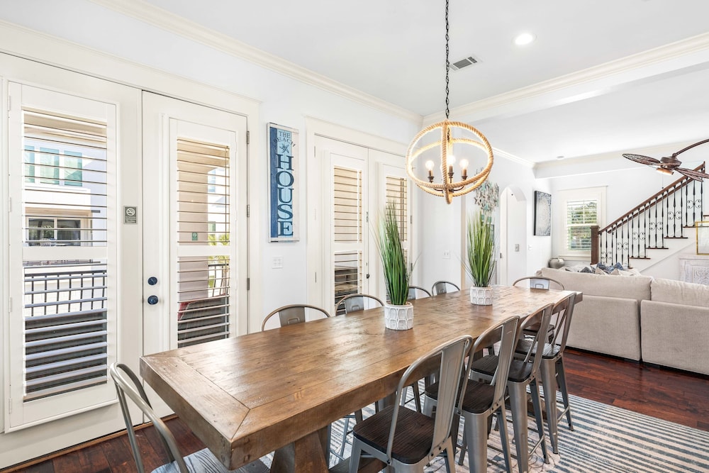 Modern Stay Near 30A w Pool Balcony Golf Cart Rental 30A Sunset Cove