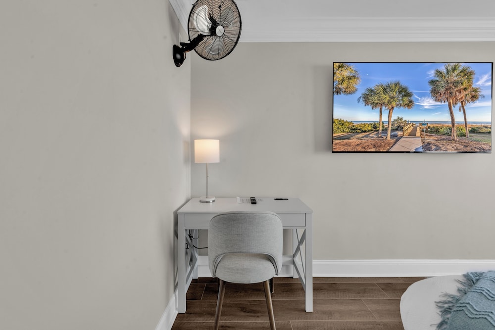 Bluewater Resort 406