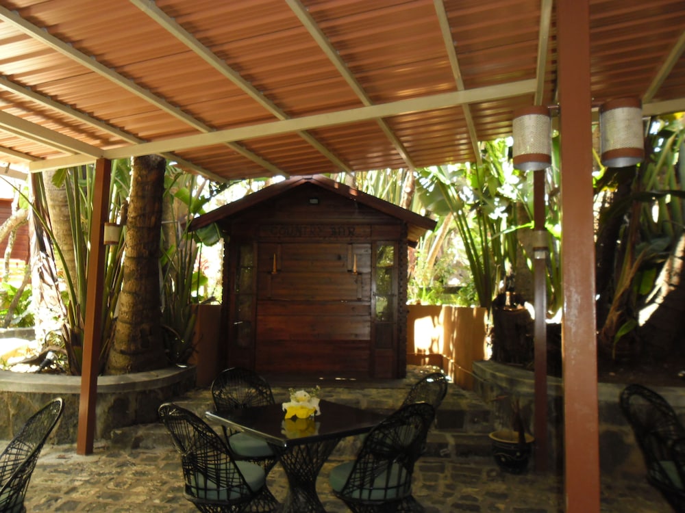 Le Domaine de L’arbre du Voyageur