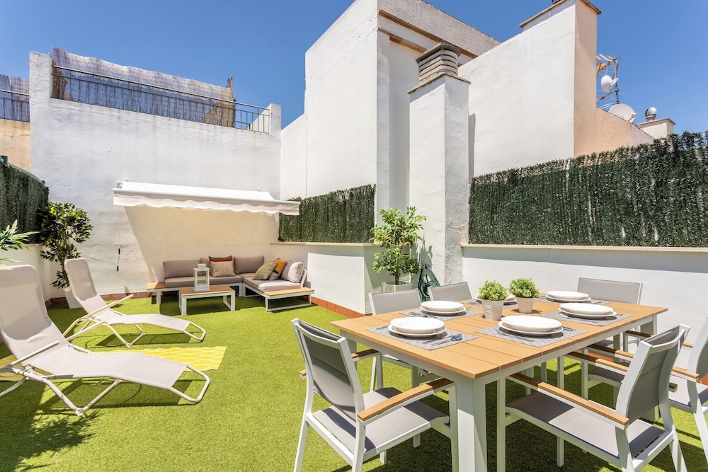Genteel Home Francos Terrace VI photo 3