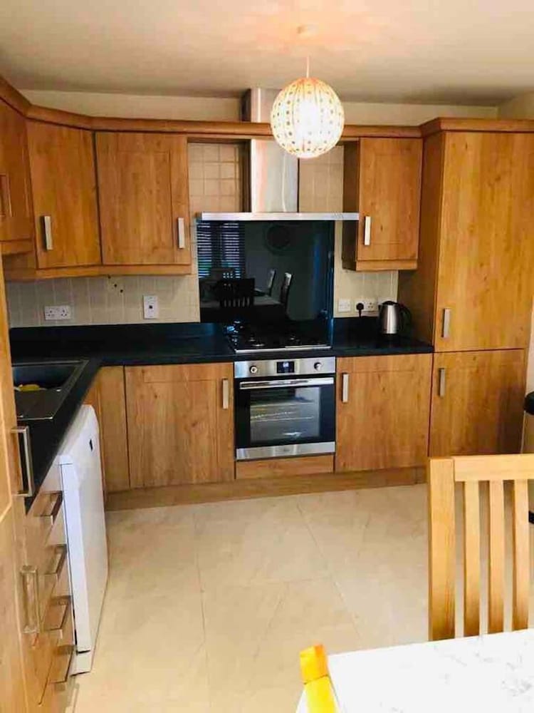 3-bed House in Armagh City view 4