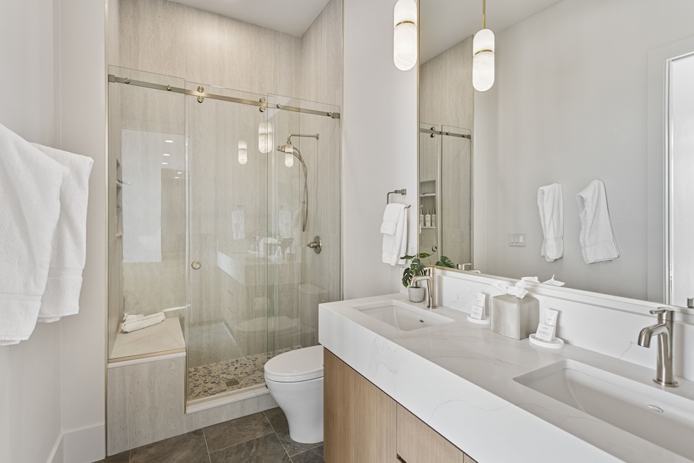 11494 N Ursa Circle- Skyridge 5 Br Home W/ Hot Tub 5 Bedroom Home