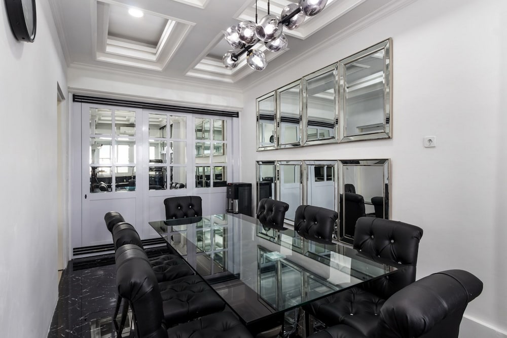 meeting & event spaces