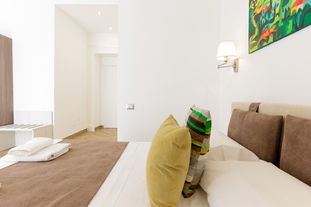 Pessina 90 Rooms - Camera 1