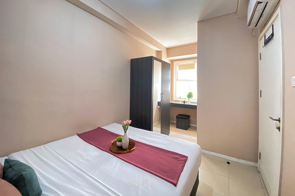 Pleasurable 2BR Apartment Parahyangan Residence