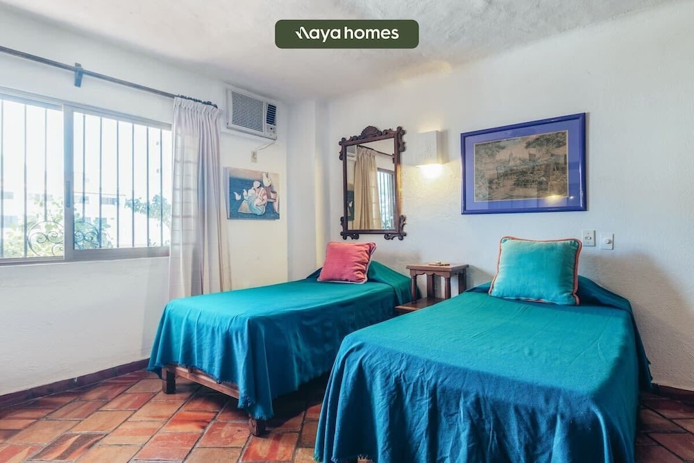 Ocean View 2Br Condo-balcony-beach-pool - 604