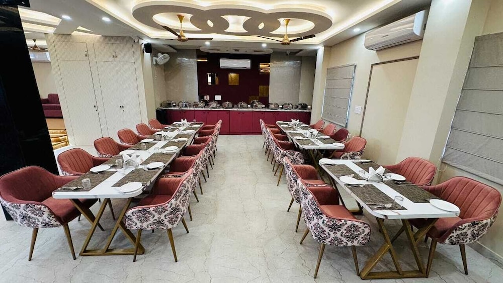 Aanchal Palace Hotel