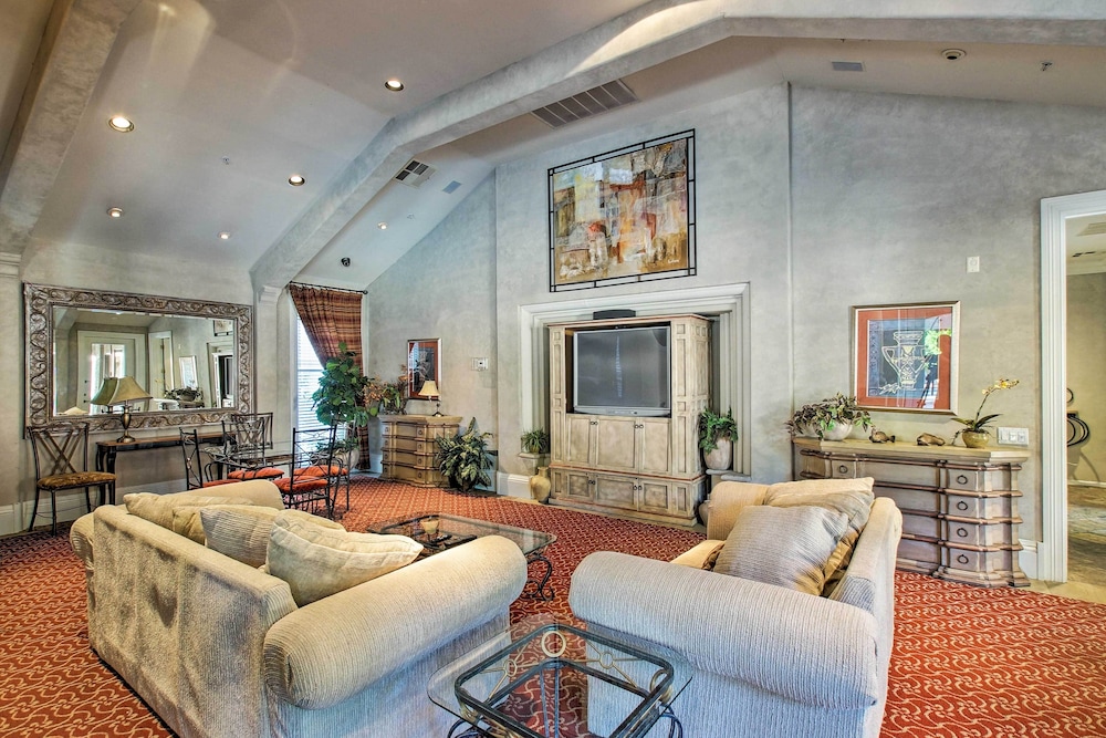 Near Westworld & TPC Golf: Scottsdale Gem w/ Pool