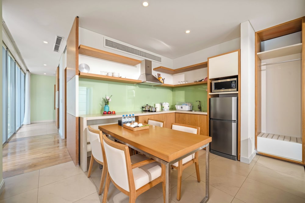 Signature Luxury Village