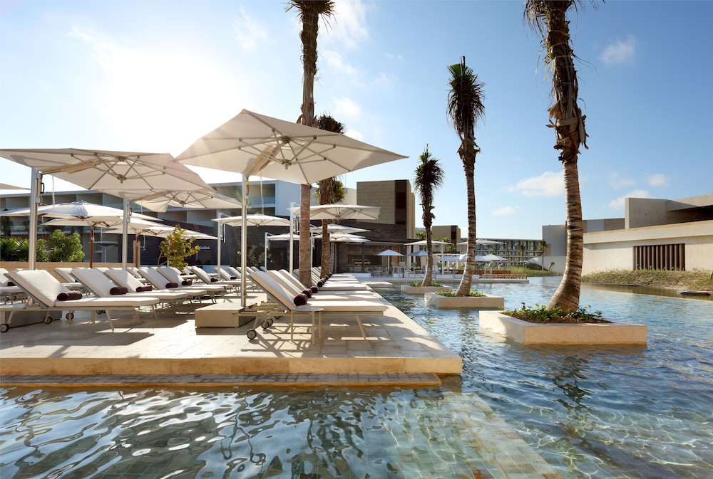 Family Selection at Grand Palladium Select Costa Mujeres - All Inclusive