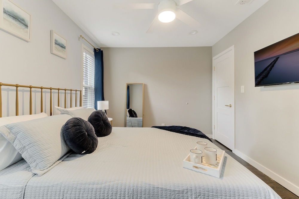Luxury Townhome Pet Friendly