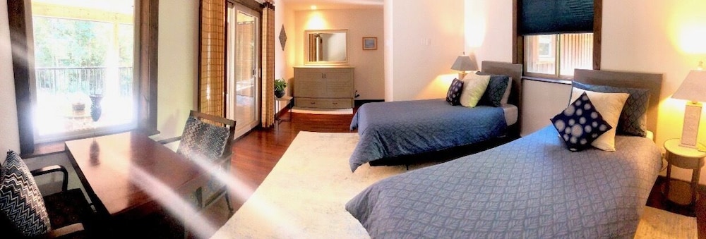 Davis Brook Retreat