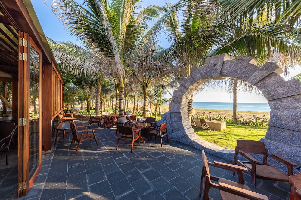 Sun Village Beach Resort