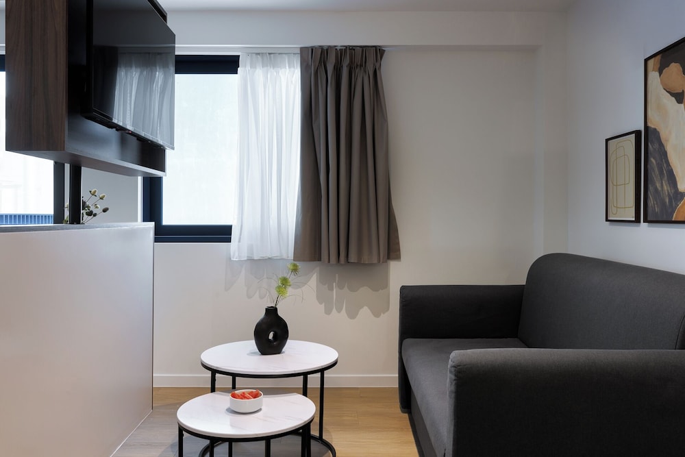 MoRe by Zoia Living