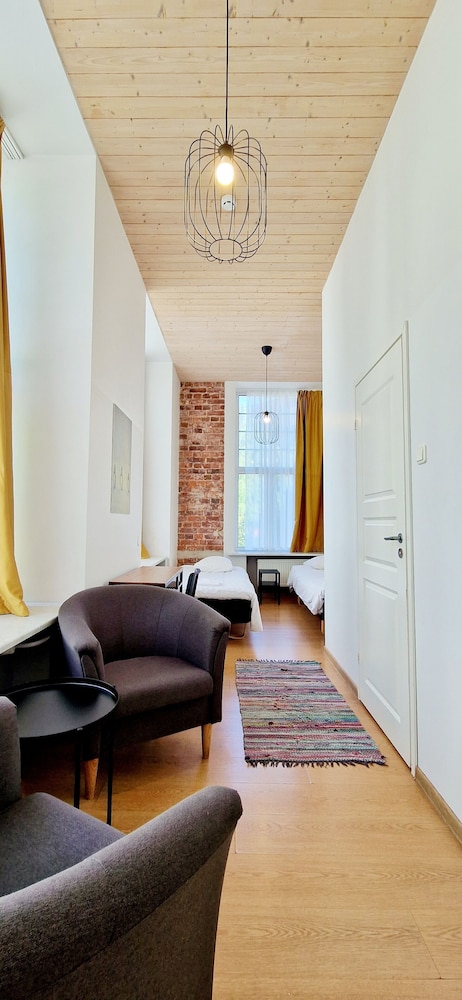 Tallinn Vacations - Fat Margaret's Hostel - Property Image 7
