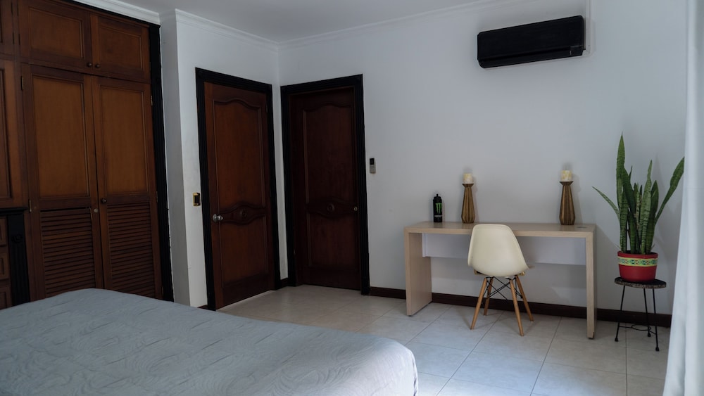 La Clave House