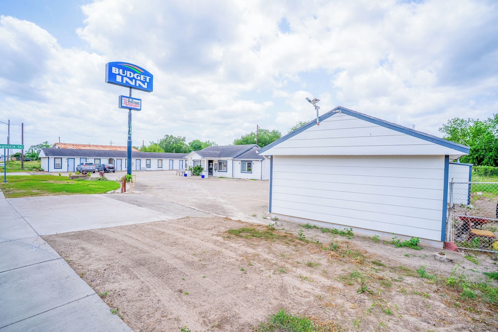 OYO Budget Inn Falfurrias Hwy 281
