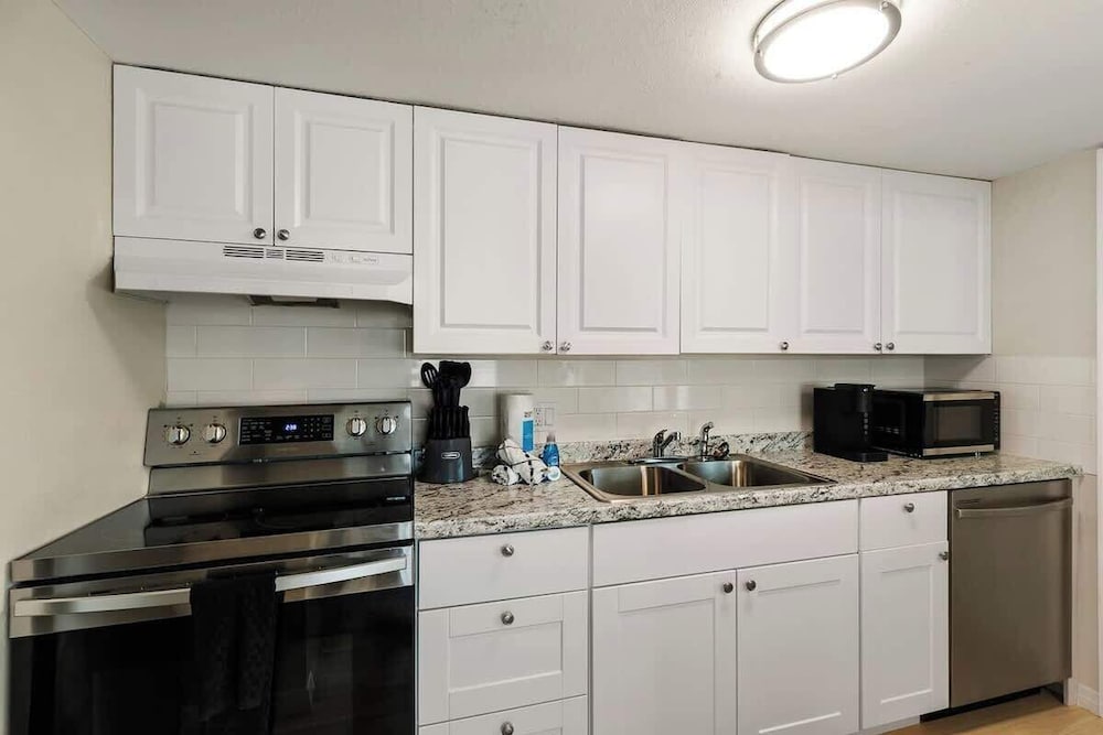 Spacious Zephyrhills Duplex #1
