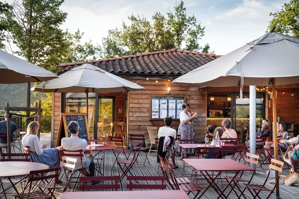 Huttopia Pays de Cordes sur Ciel