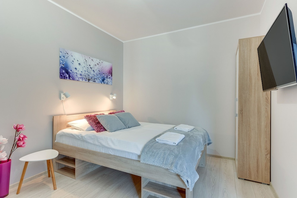 Apartinfo Aura Island Apartments