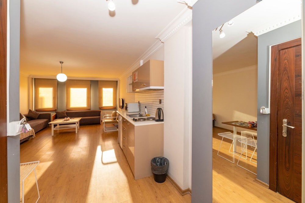 Opera House Otel - Image 20