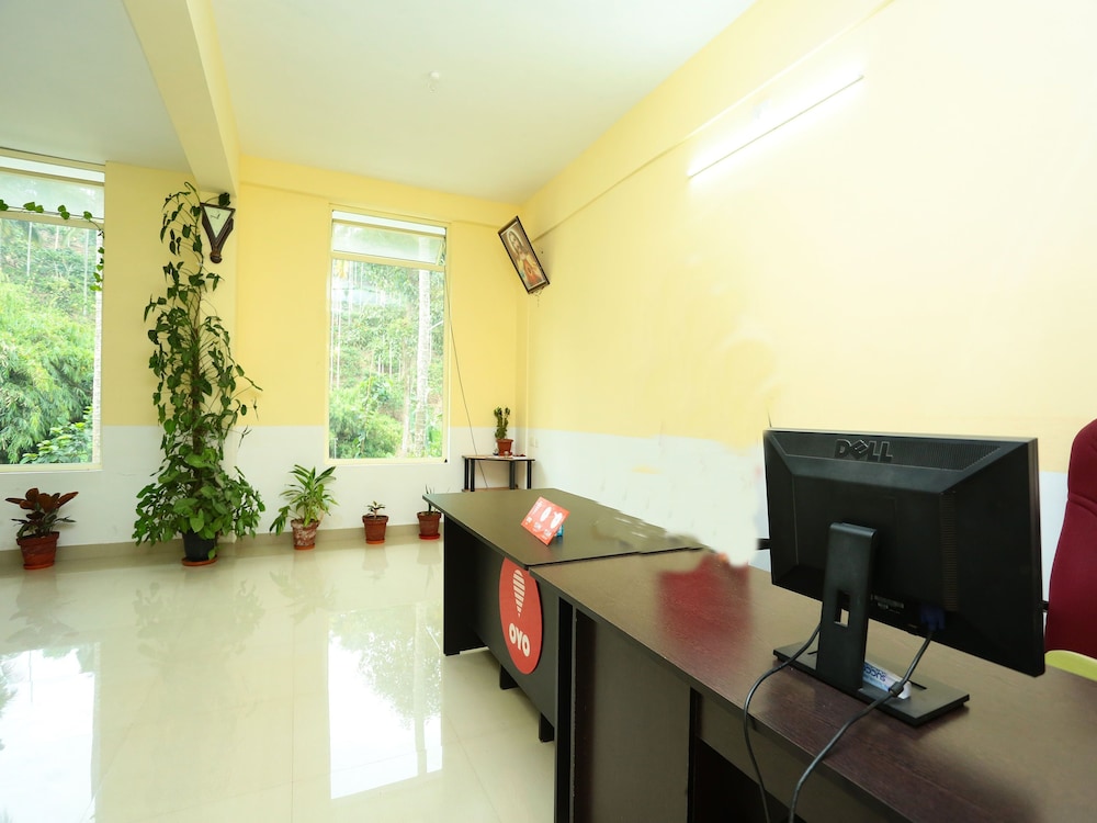 OYO 11516 Wayanad Royal Stream