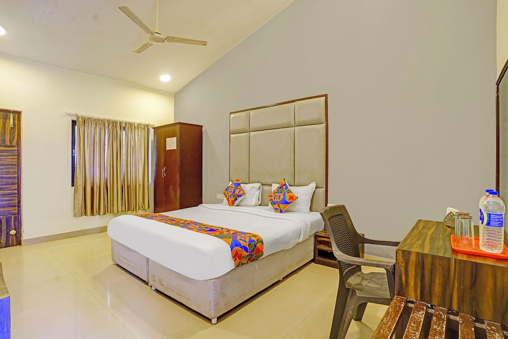 Fabhotel Balaji Resort
