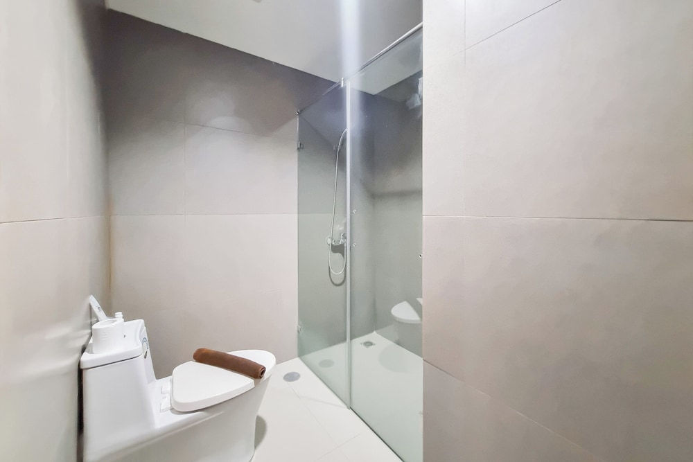 Spacious Apartment 1Br At Patraland Amarta