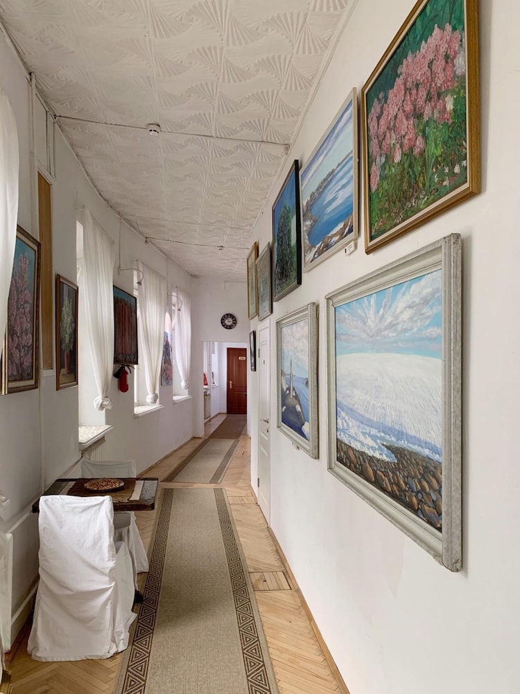 Sverchkov 8 Hotel
