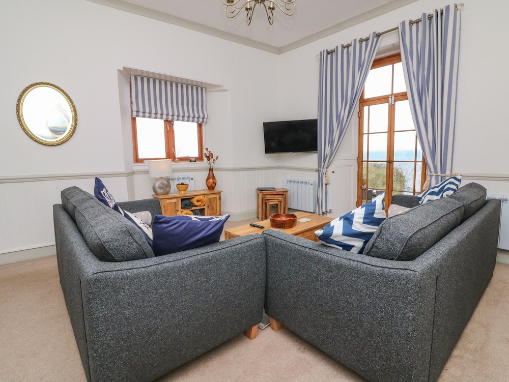 Lynton Vacations - Bayview Terrace - Property Image 3