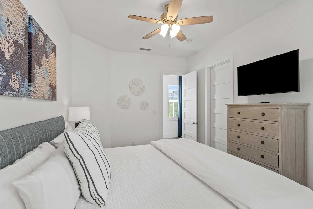 The Flying Pig by Avantstay Private Pool + EV Charger Blue Mountain Luxury