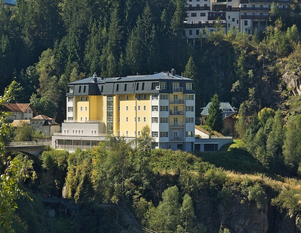 Apartment Bad Gastein Near Ski Lifts