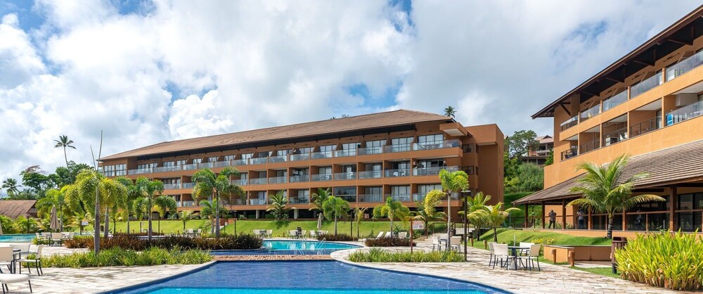 Bangalo Cond Beira Mar c Piscina SH017