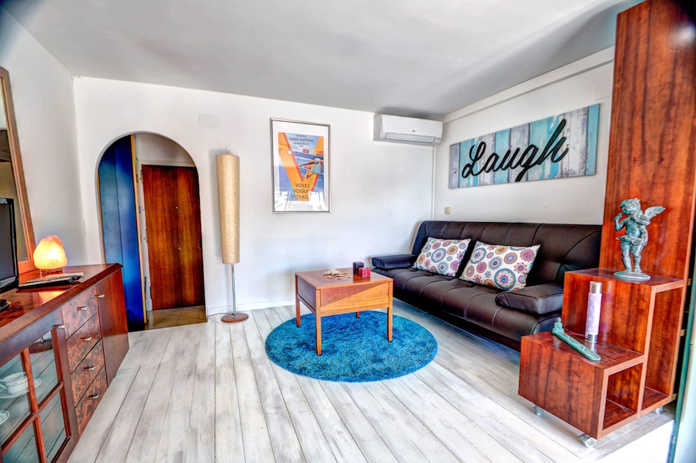 The Beach Studio Daiguadolç by Hello Homes Sitges