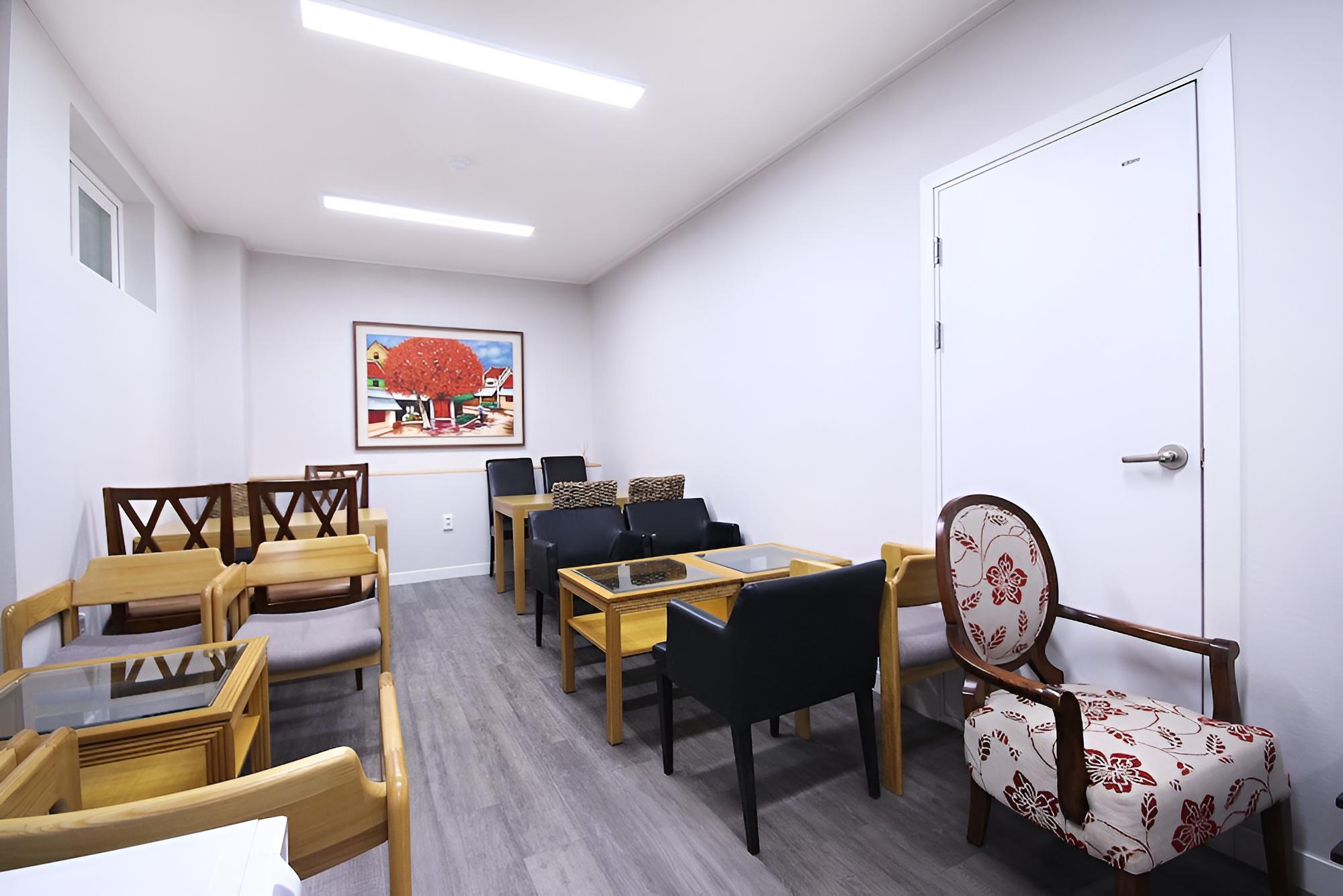 Hilltop Hotel