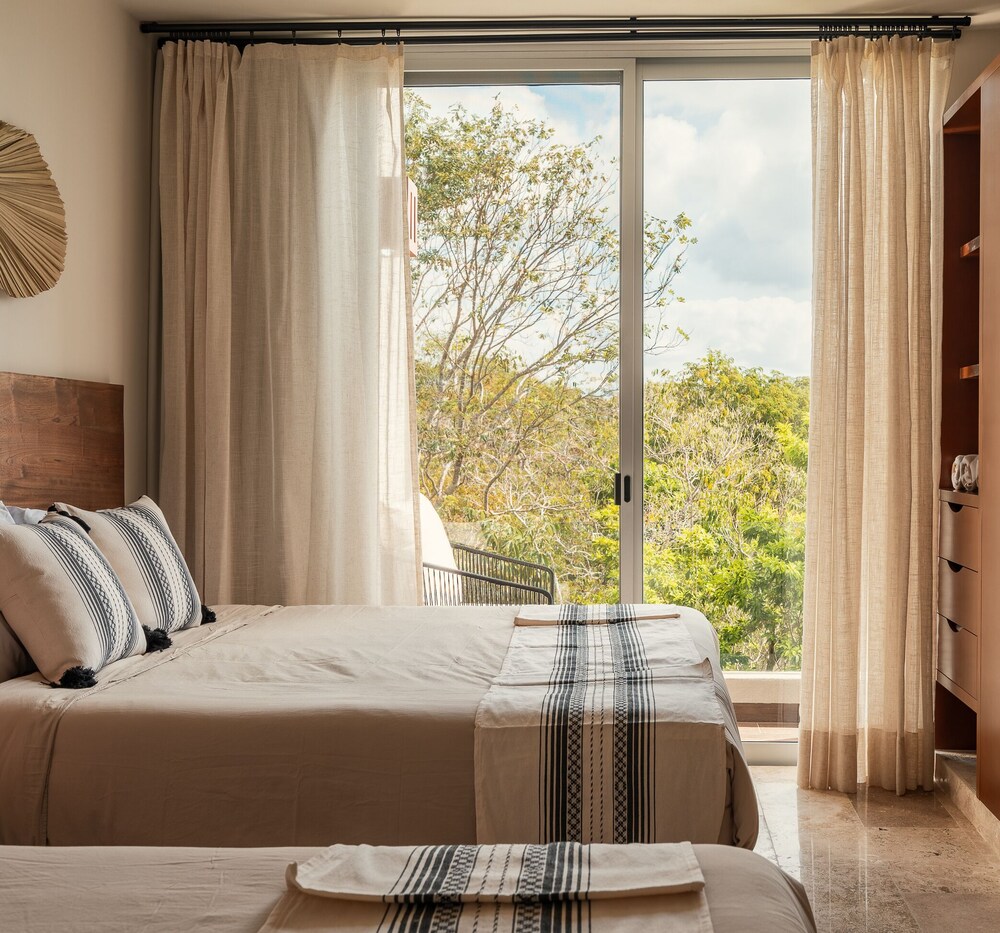 NHOA 312C Lux 1BR Condo in Aldea Zama