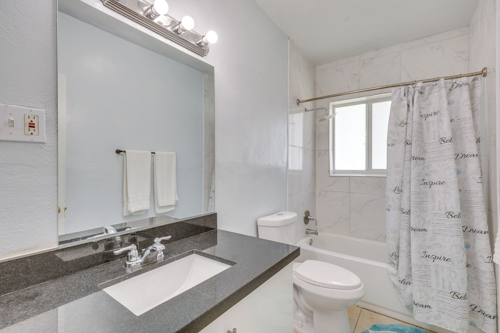 Stay Near Las Olas Beach: Home w/ Fenced Backyard