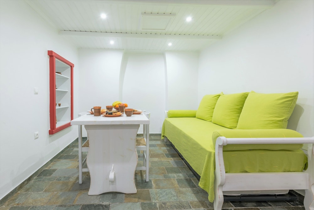 Villa Thimianos en Naxos — hotel room