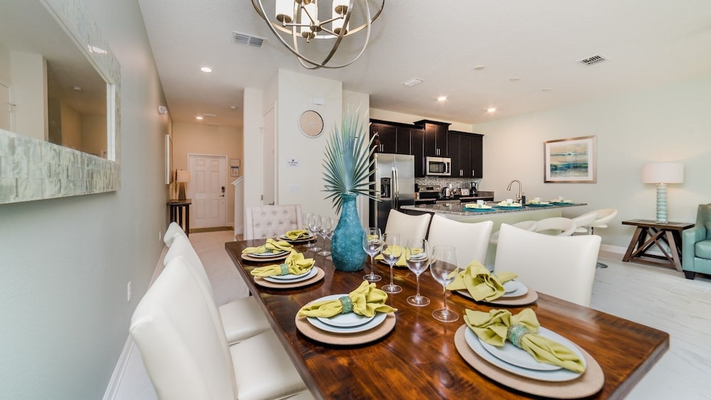 Championsgate Resort 4 Bedroom Private Pool Townhome 4 Townhouse