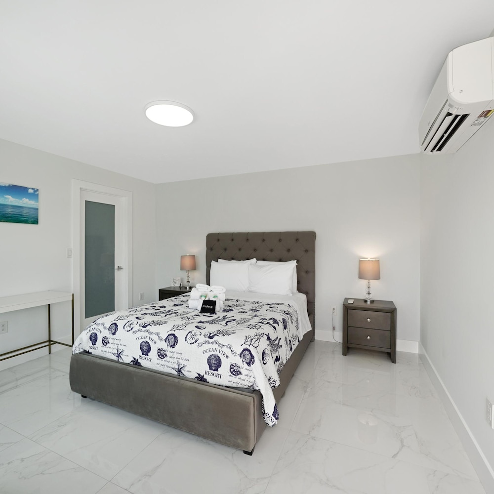 Dania Beach Unit 1 in Dania Beach view 5