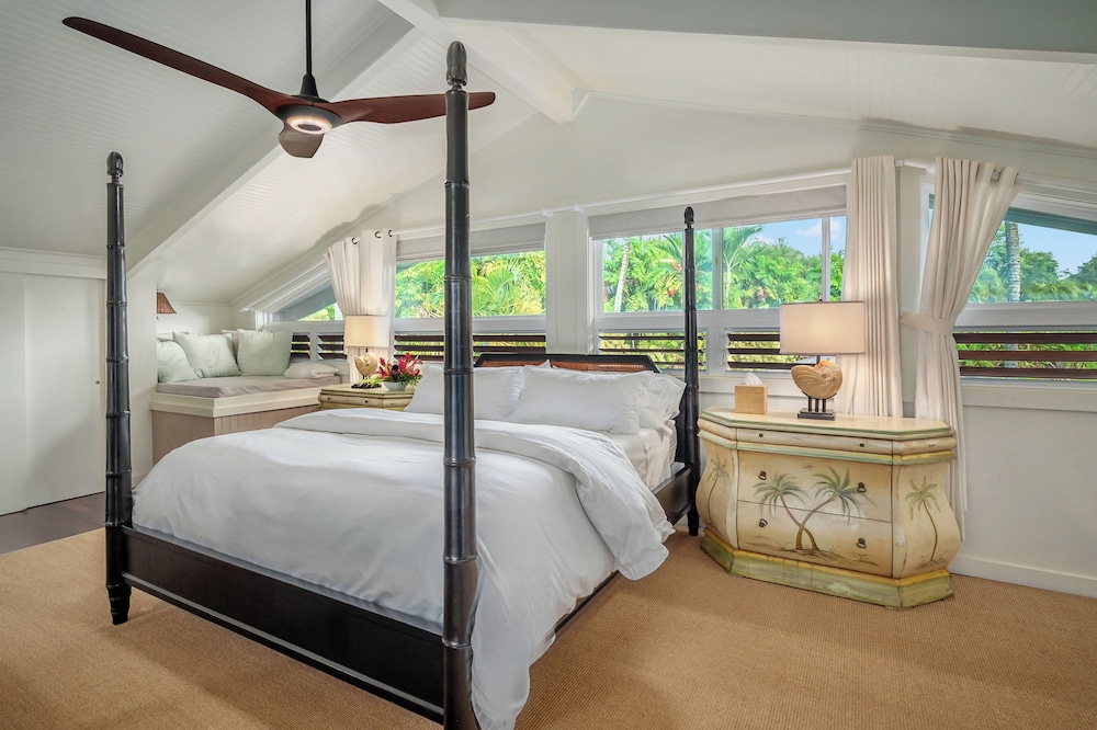 Secret Beach House in Kilauea