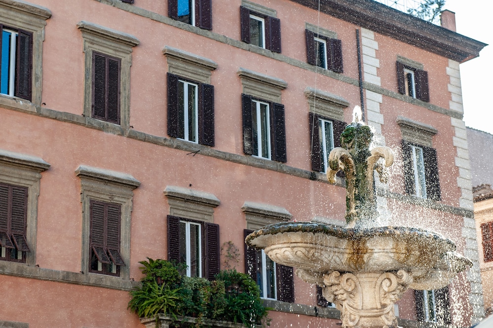 StarHome NAVONA