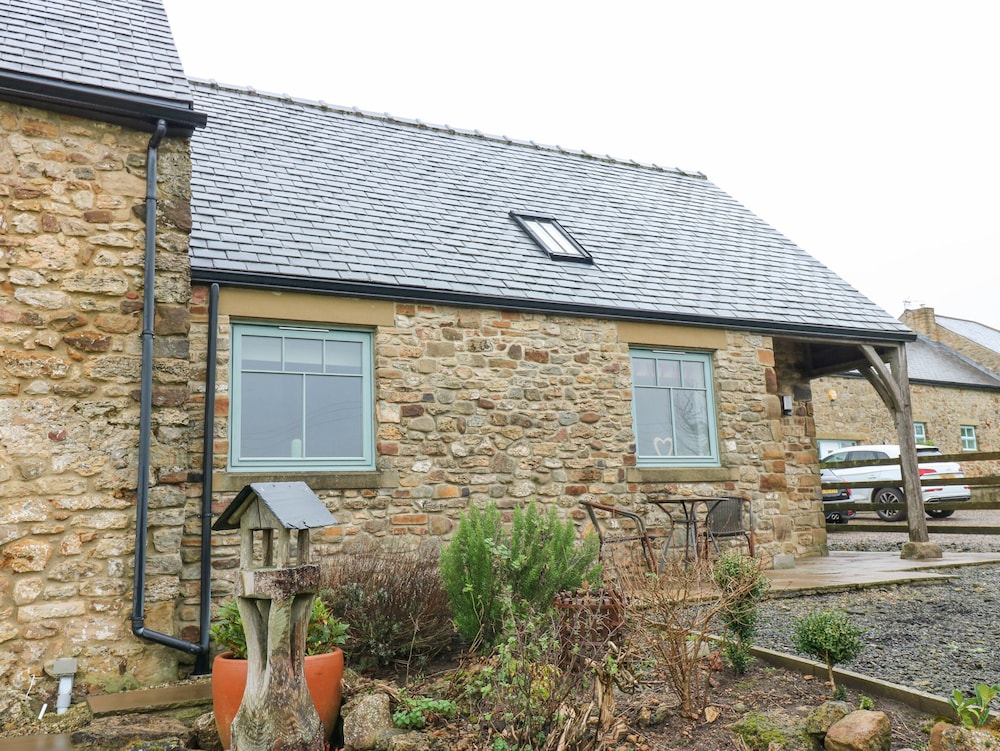 Sutton Newbold Cottage