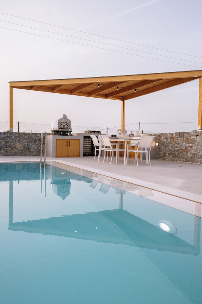 Temma Villas