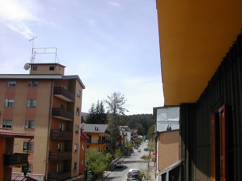 Photo 44