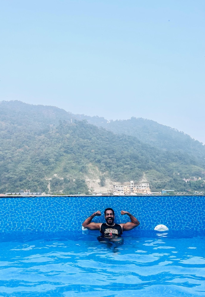 Aqua Tree Resort