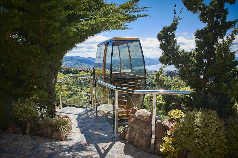 Zenith Boutique Lodge & Spa