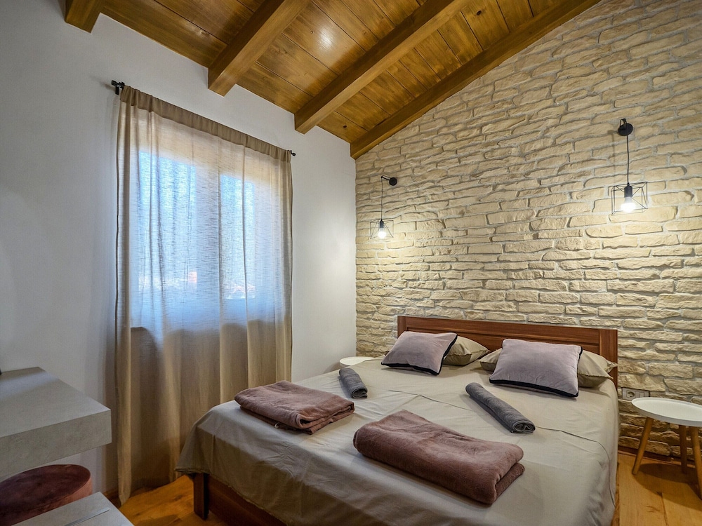 Cozy, Spacious and Fenced Holiday Home Near the Sea view 2