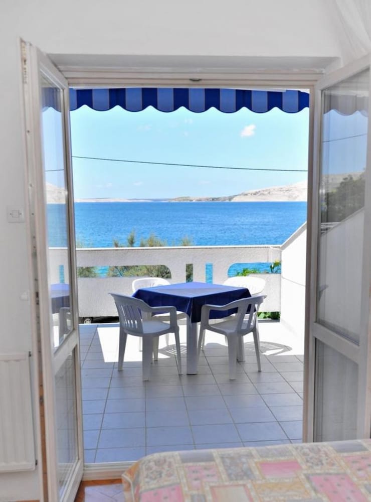 Draga - 15 m From Pebble Beach - A4 view 5