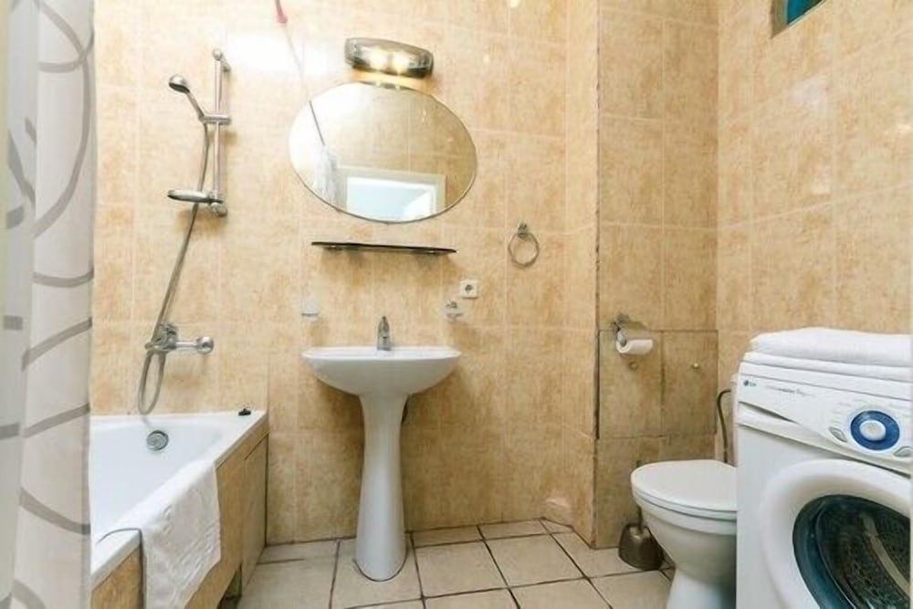 Alma Apartments